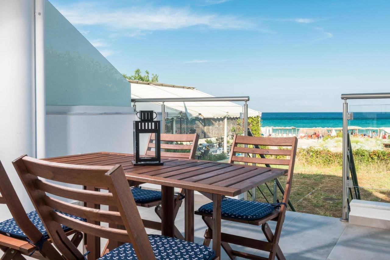 Artemis Beach Apartments Chrisi Ammoudia Exterior foto